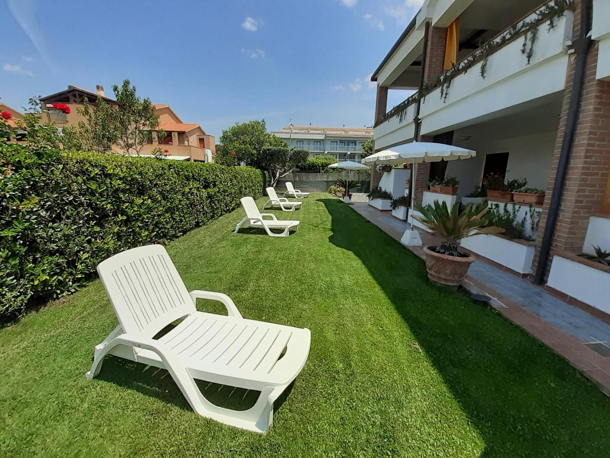 Hotel B&B Rispescia Grosseto Экстерьер фото