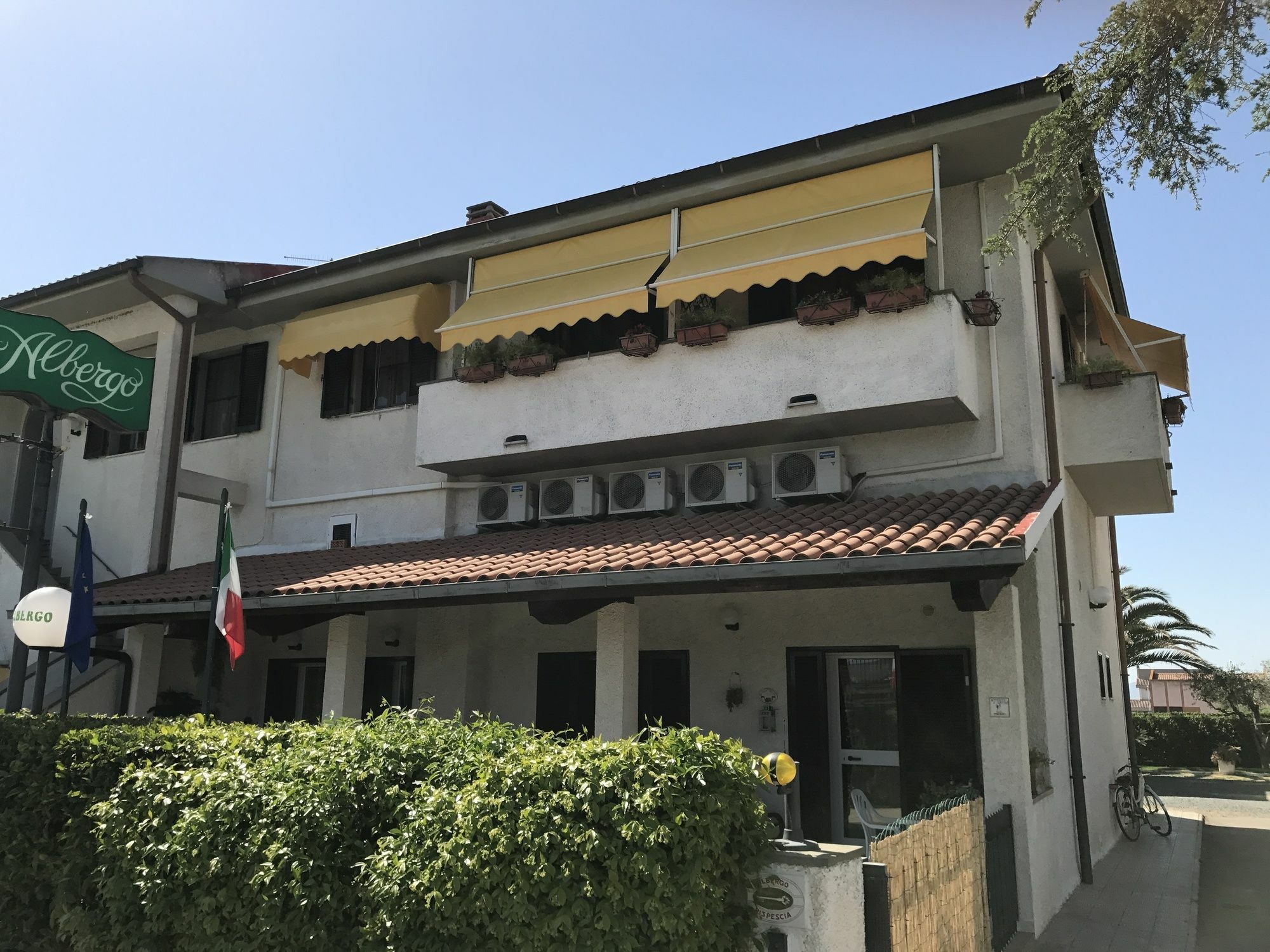 Hotel B&B Rispescia Grosseto Экстерьер фото